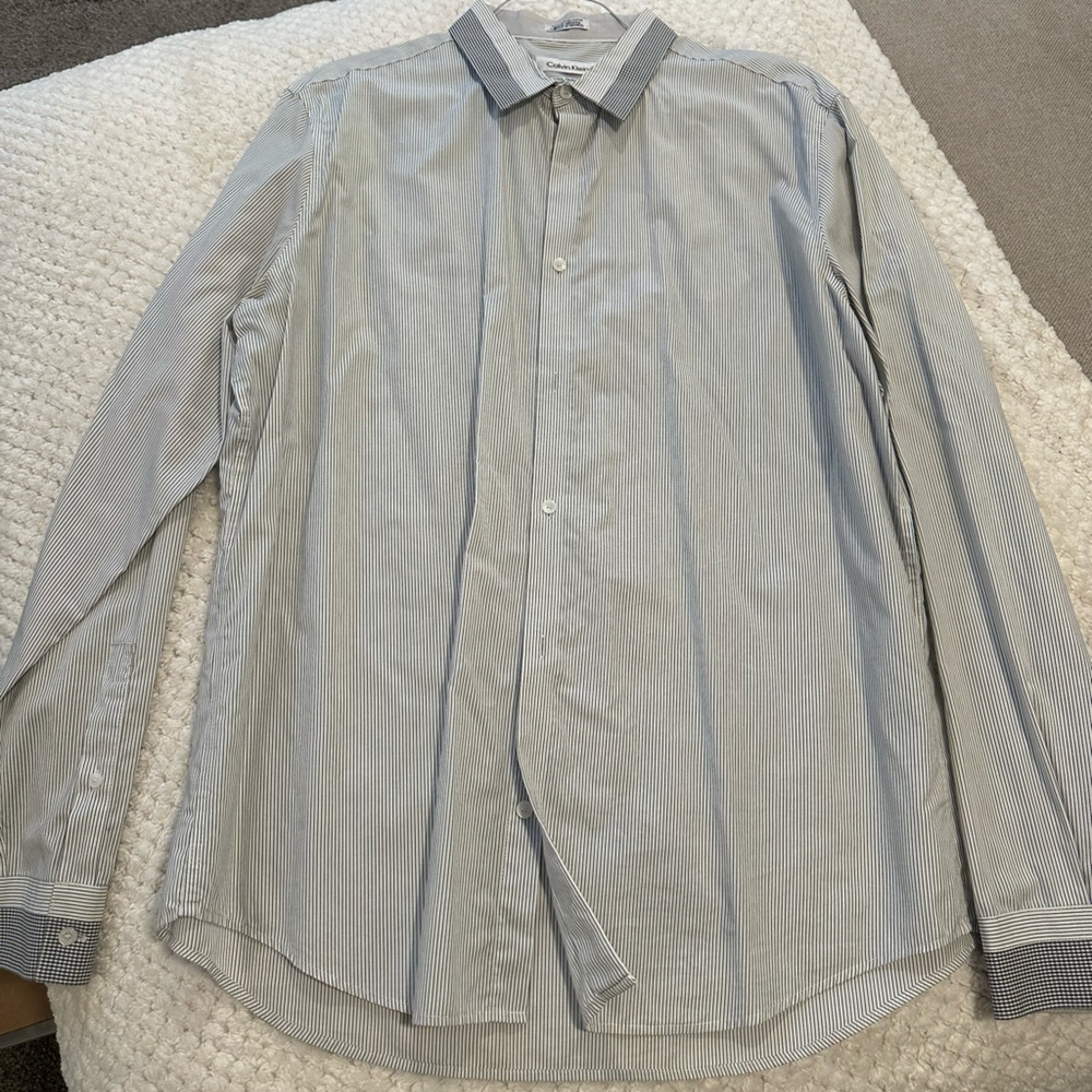Calvin Klein Men's Gray Striped Shirt Infinite Cool Style